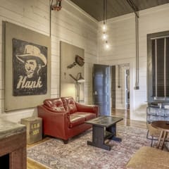 The downtown Brenham Schoolhouse Hotel, Suite 4