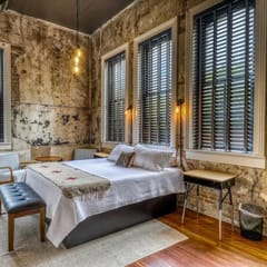 The downtown Brenham Schoolhouse Hotel, Room C