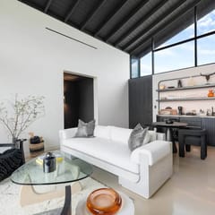 Round Top Bucolic Luxe Private Casita on 75 Acres