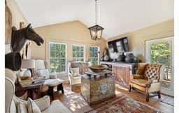 Designory Round Top home, scenic views & pond!