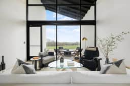 ROUND TOP Luxury Casita overlooking breathtaking views!