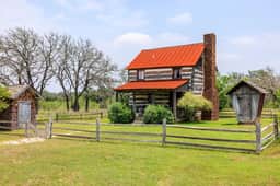 Settler's Crossing Sanctuary! Sleeps 35 | Weddings