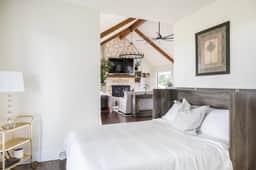 Windy Hill Retreat | Modern Farmhouse with Views, Cowboy Pool & Firepit