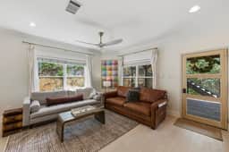 Zilker Home | Downtown Views + Walk to ACL