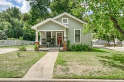 Cute & KOZE, walking distance to downtown Brenham! - Image 3
