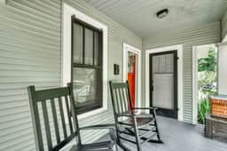 Cute & KOZE, walking distance to downtown Brenham! - Image 4