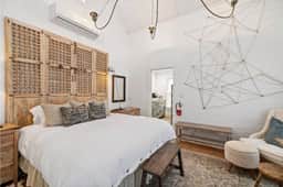 Enchanting Casita, 5 minutes to Round Top! - Image 2