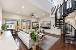 Zilker Retreat | Hot Tub | Walk to Zilker - Image 2