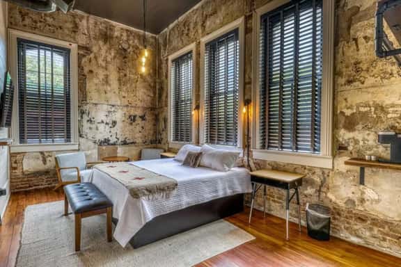 The downtown Brenham Schoolhouse Hotel, Room C - Image 1