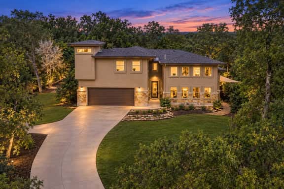 Hill Country Hideaway - Image 1