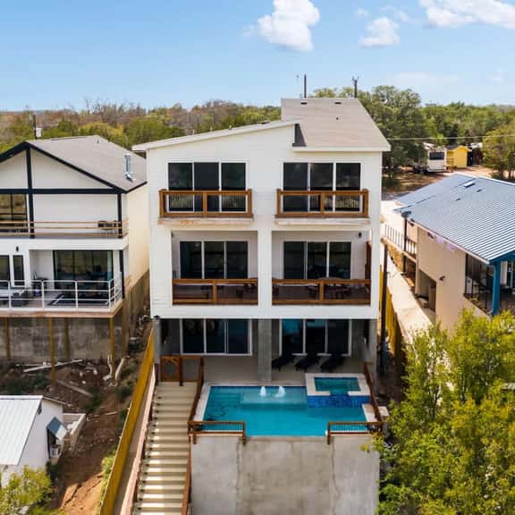 Lake House | Pool, Hot Tub, Game Room, Scenic View - Image 1