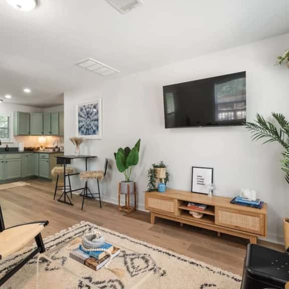 2109 Brackenridge - Upstairs and Downstairs Unit - Image 1