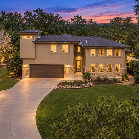 Hill Country Hideaway - Image 1