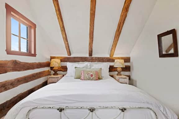 Bohl Cabin | Historic | Built in 1850 | Wineries
