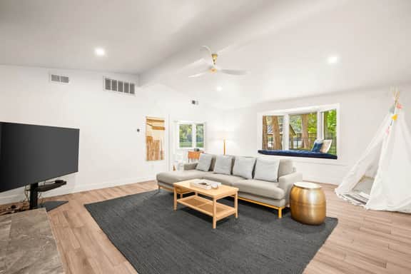 Lake Austin Bungalow | Private Dock
