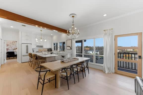 Modern Zilker Retreat | Downtown Views + Walk to ACL & Barton Springs