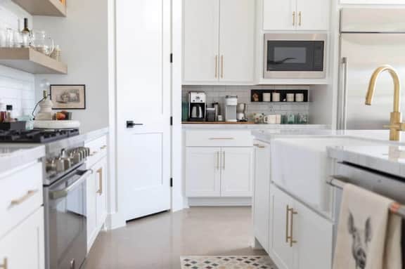 NEW urban cottage, The Vine & Round Top!
