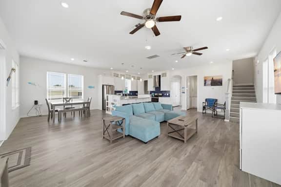 Ocean Breeze Retreat | Surfside Beach | 3bd | 3bth