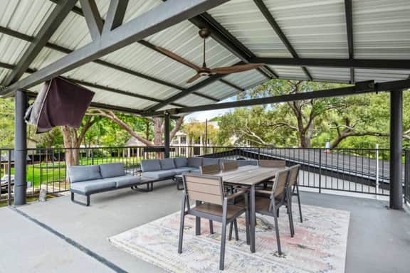 Lake Austin Bungalow | Private Dock | On the Water - Image 5