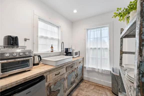 Enchanting Casita, 5 minutes to Round Top! - Image 5