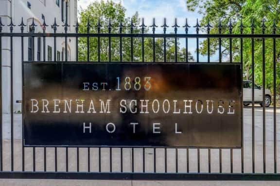 Downtown elegance, The Brenham Schoolhouse hotel - Image 3