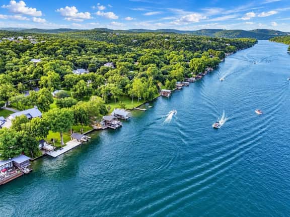 Lake Austin Bungalow | Private Dock | On the Water - Image 3