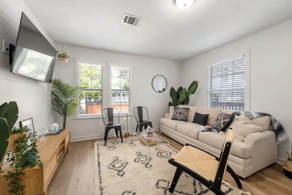 SoCo BoHo Bungalow | Main House and Upstairs Unit - Image 3