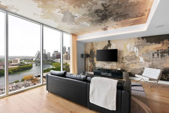 2BD Luxury Condo | Water Views | Pool | Rainey St